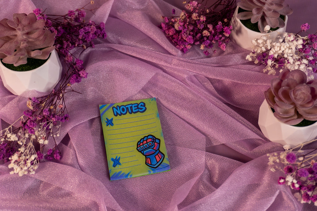 Vi Atlas Gauntlet Notepad