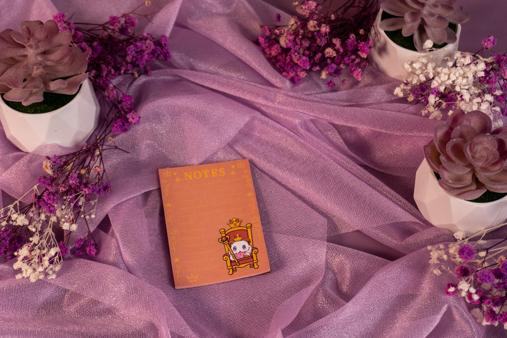 Royal Poro Queen Throne Notepad